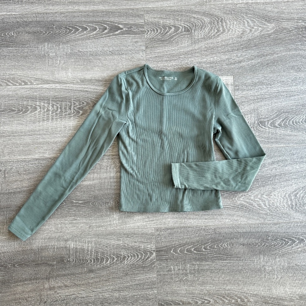 Abercrombie & Fitch Seamless Long Sleeve Top